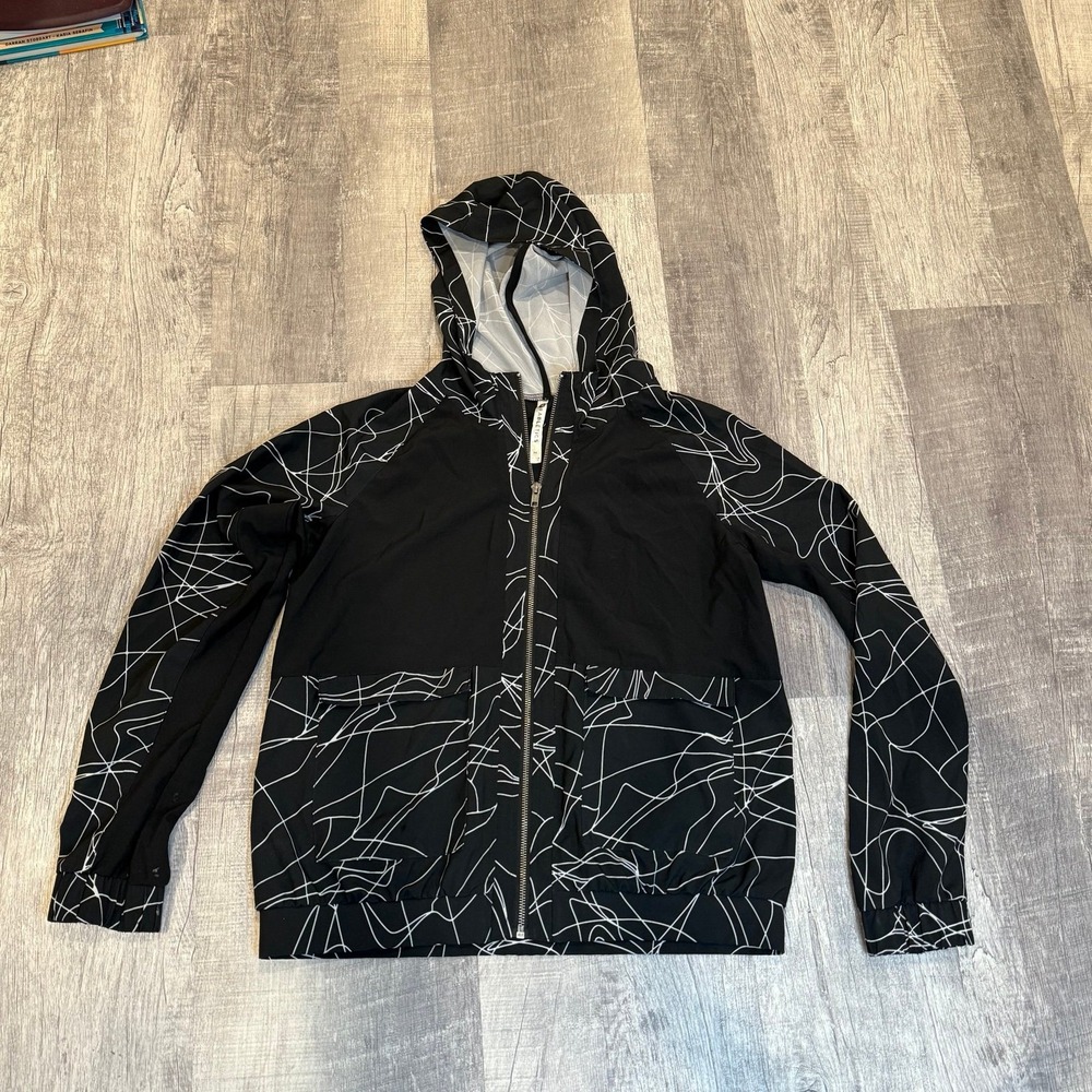 Fabletics Women's Black Hooded Jacket Size M Athleisure Zip Up Wore Once‎